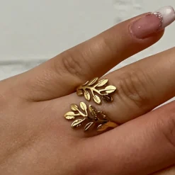 Botany Ring