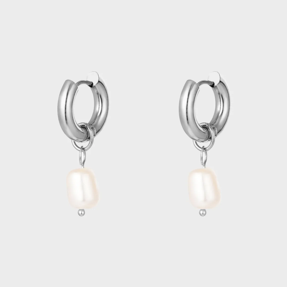 Chunky Pearl Hoops